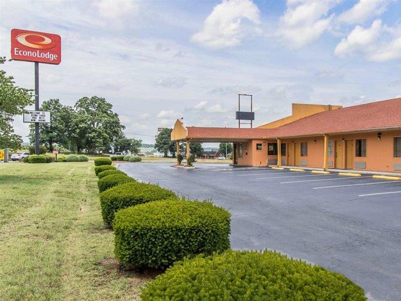 Econo Lodge Cornersville Exterior photo