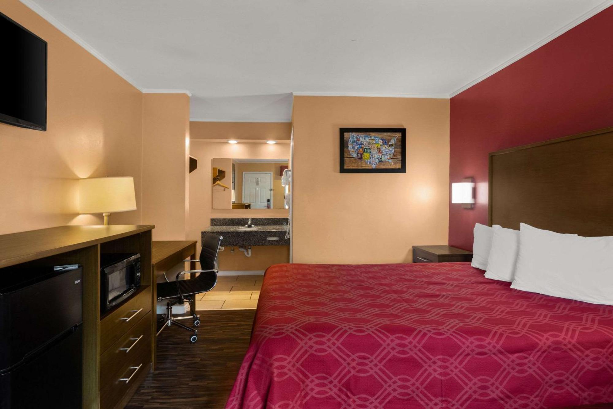 Econo Lodge Cornersville Exterior photo