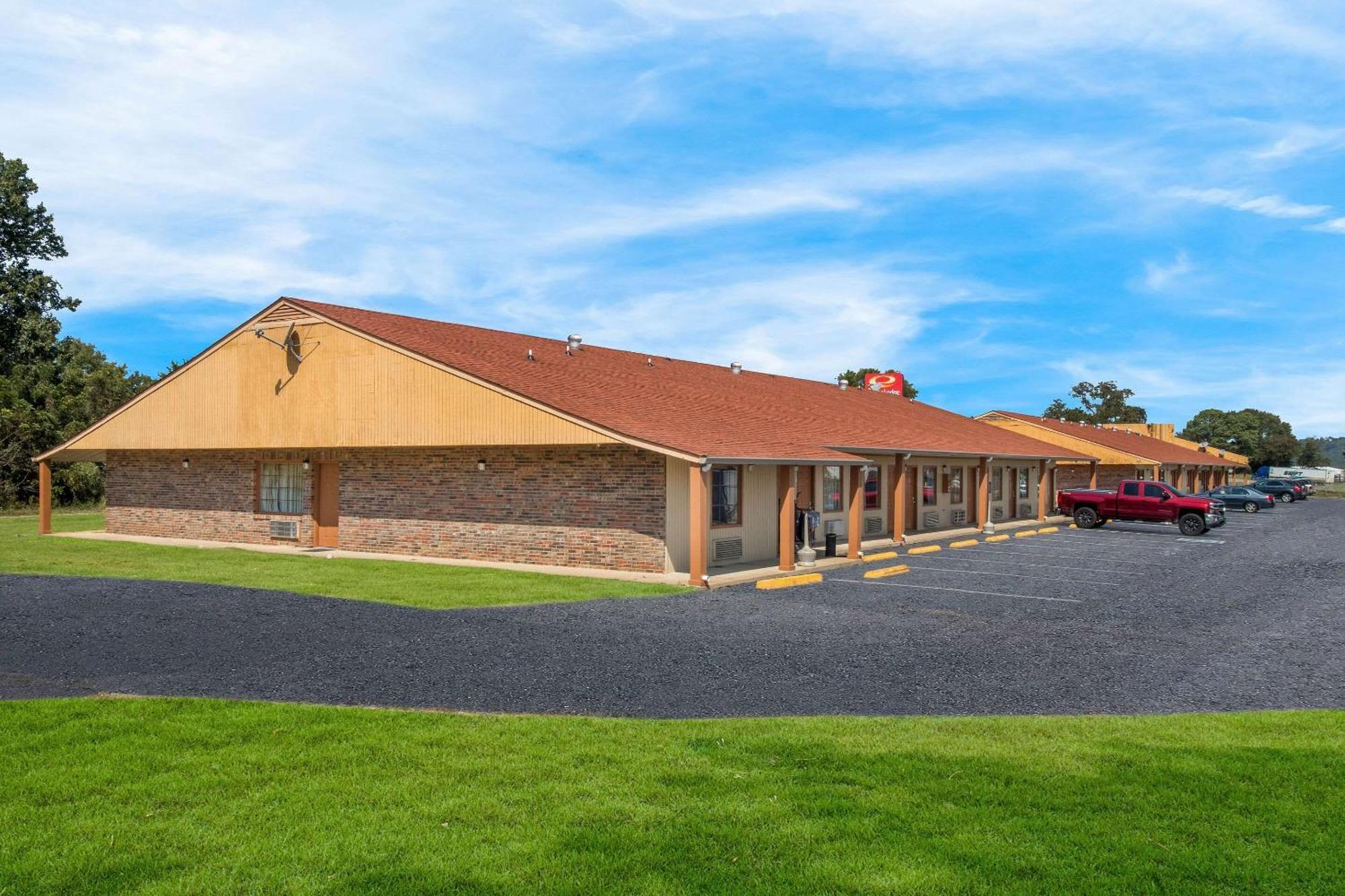 Econo Lodge Cornersville Exterior photo